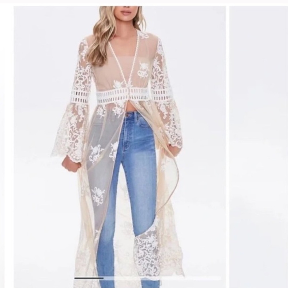 Forever 21 Lace boho duster NWT